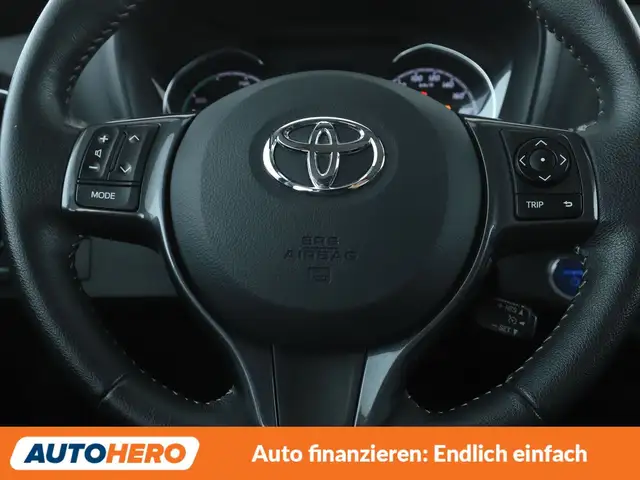 Toyota Yaris view 19