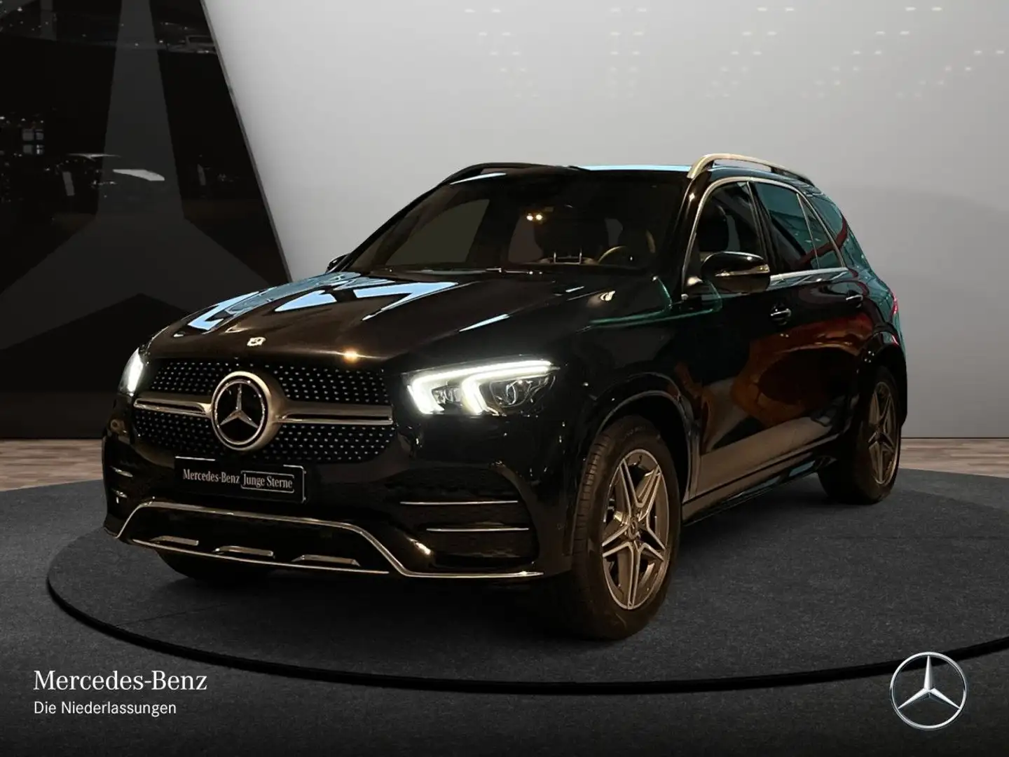 Mercedes-Benz GLE 580 4M AMG+360+MULTIBEAM+FAHRASS+9G Černá - 2