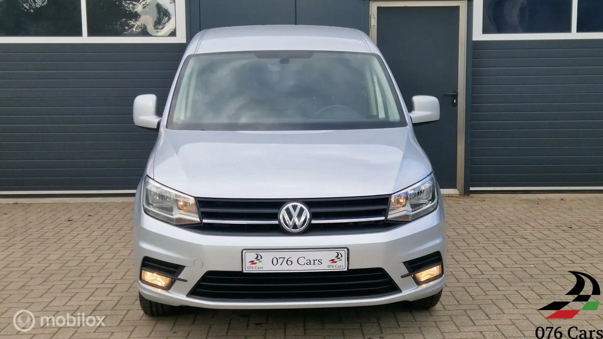 Volkswagen Caddy Bestel 2.0 TDI DSG L2H1 BMT Maxi / NAVI / CRUISE / Grijs - 2