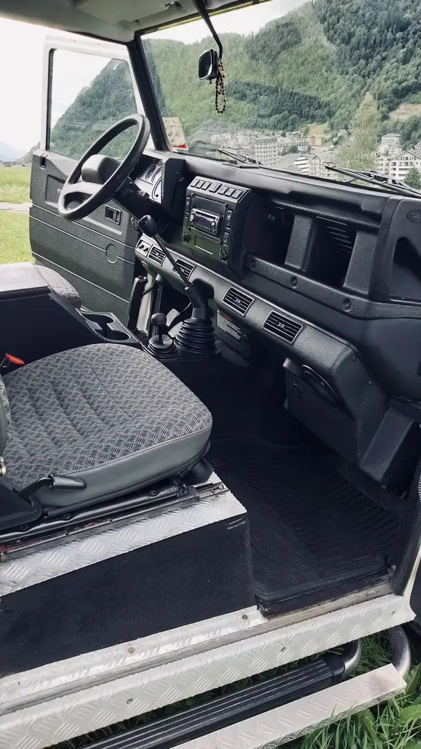Land Rover Defender 90 2.5 td5 S SW - 2