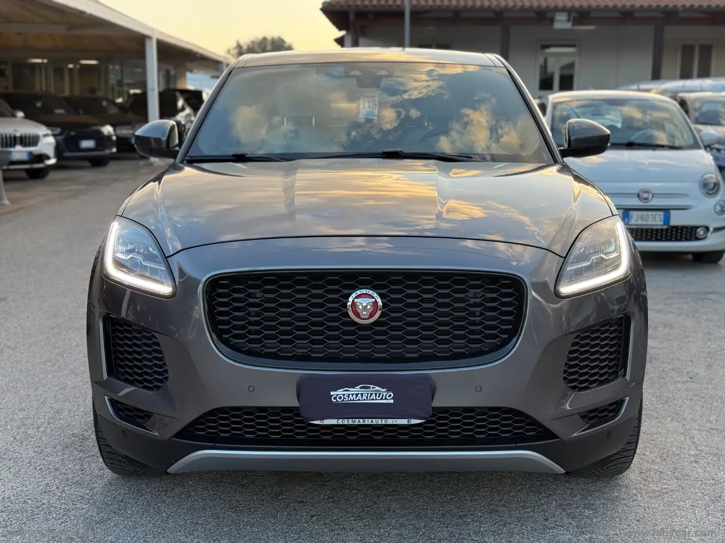 Jaguar E-Pace 2.0D 150CV AWD aut. S Grigio - 2