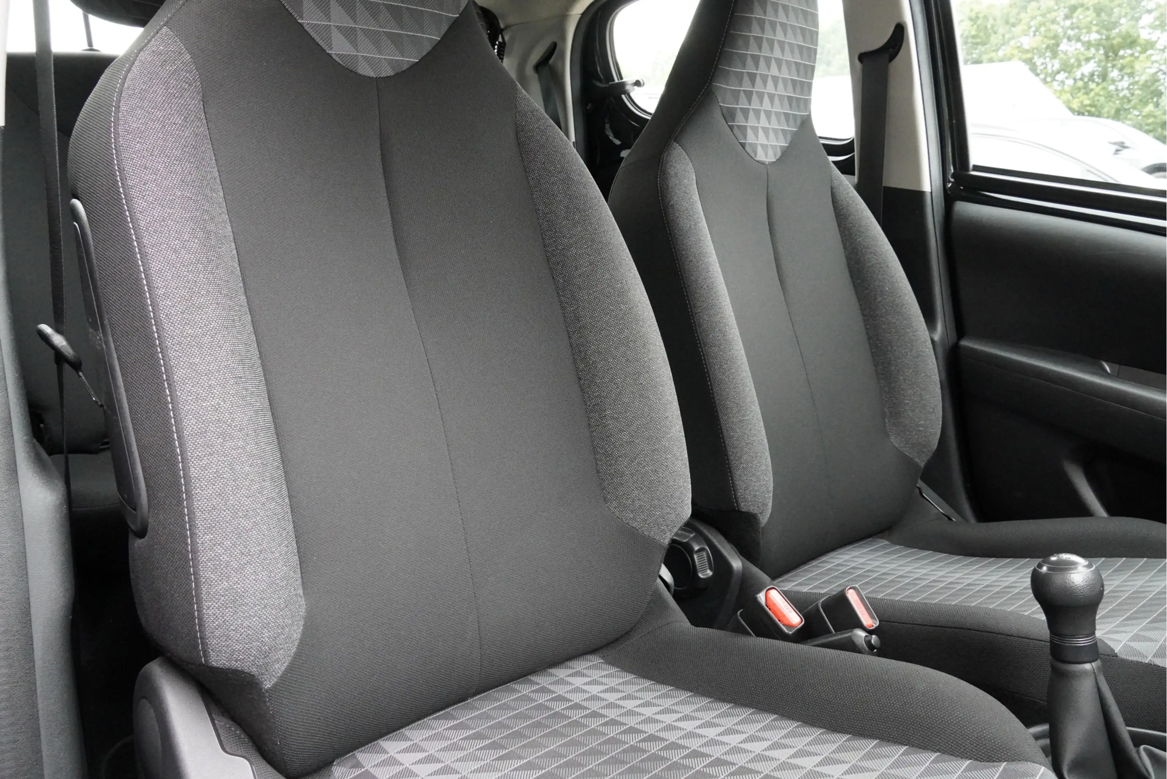 Peugeot 108 1.0 e-VTi 5drs Active BJ2022 Led dagrijverlichting — photo 14
