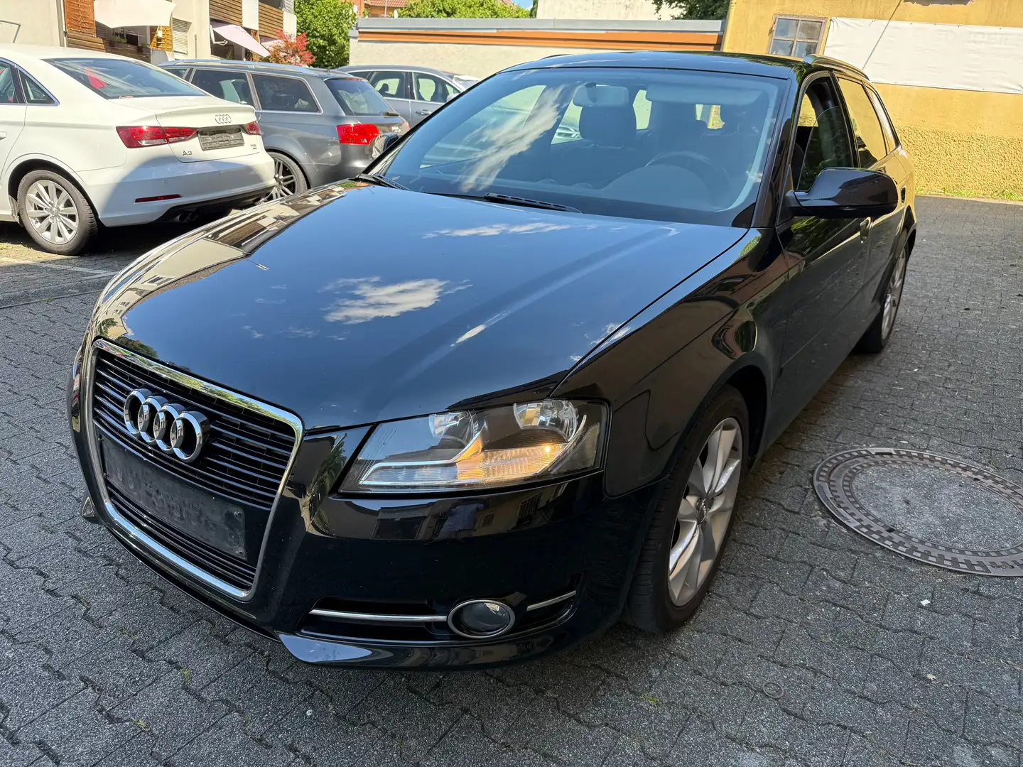 Audi A3 1.2 TFSI Ambition Noir - 1