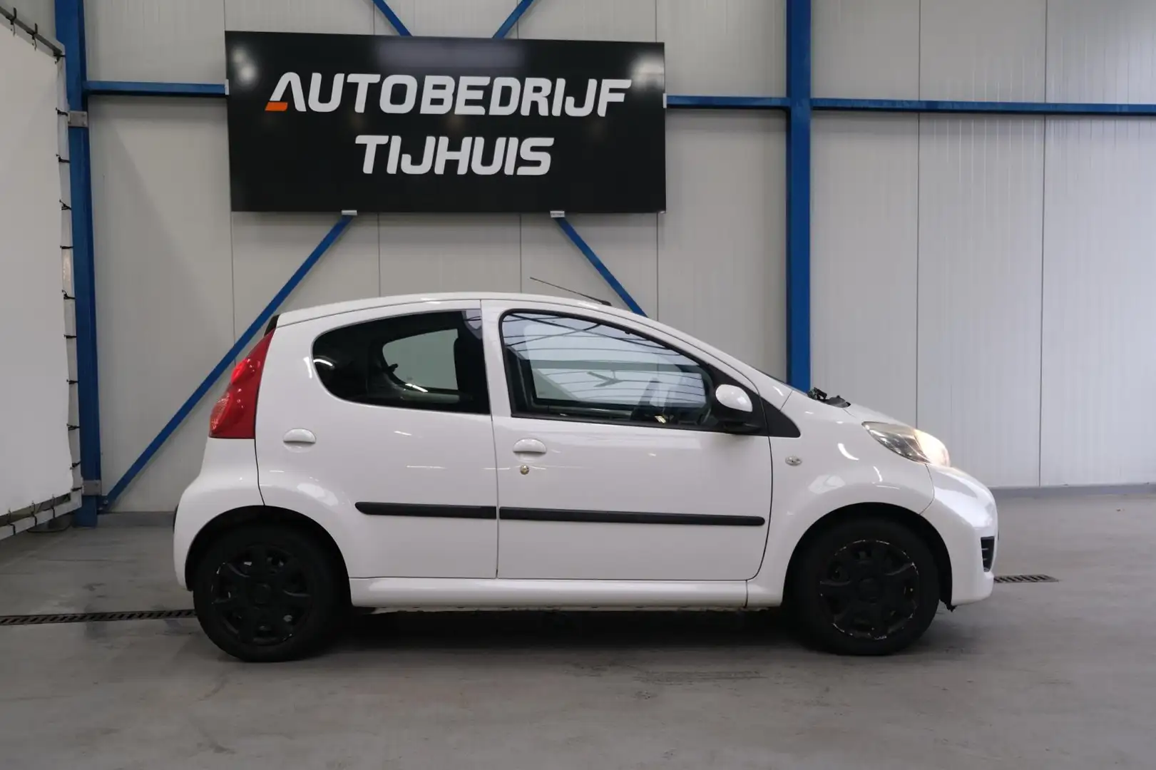Peugeot 107 1.0-12V XR  LEES ADVERTENTIE! Blanco - 2