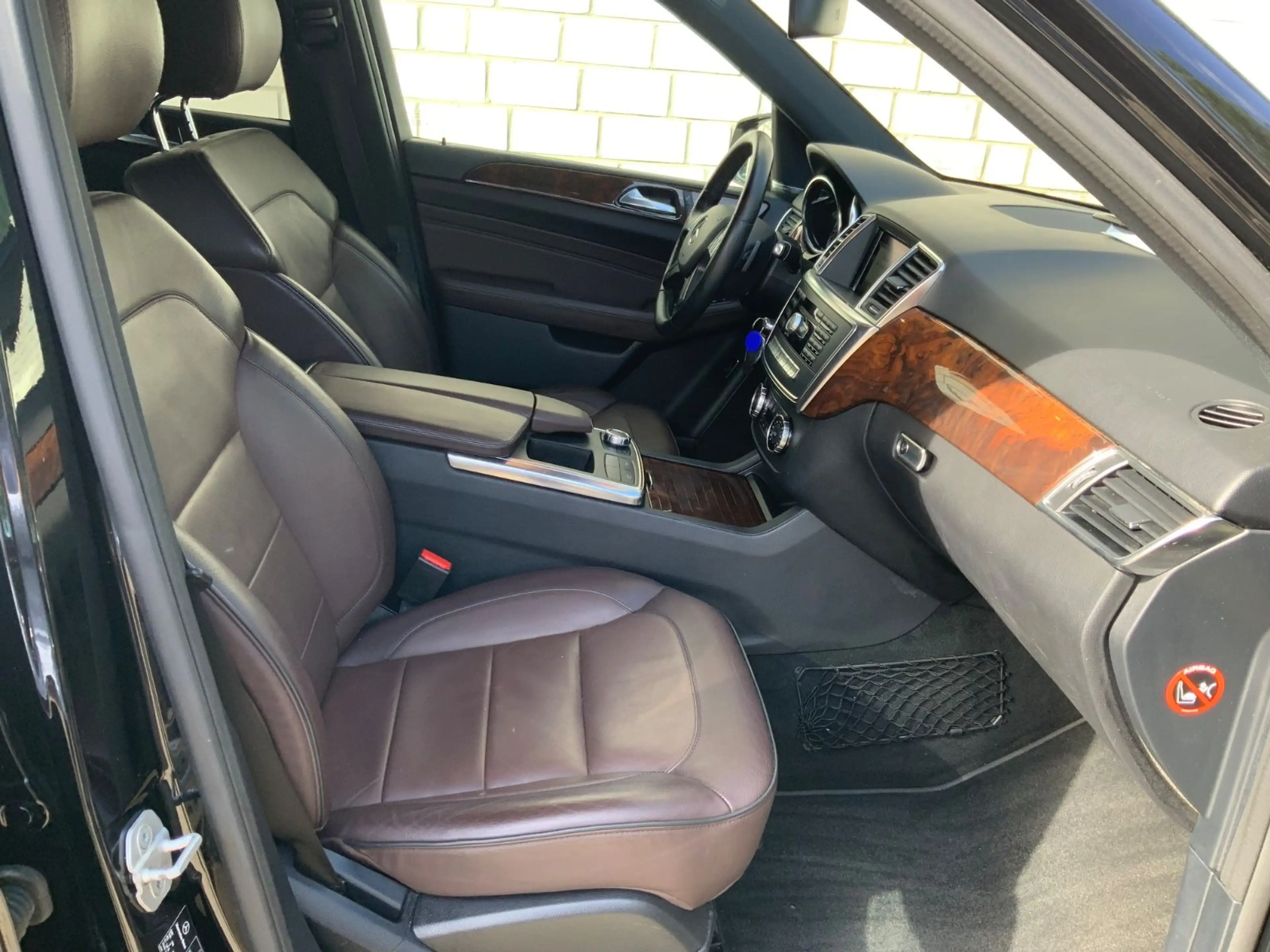 Mercedes-Benz ML 350 CDI BlueTec 4Matic Leder/DisT/AHK/Xen/Kam — photo 30
