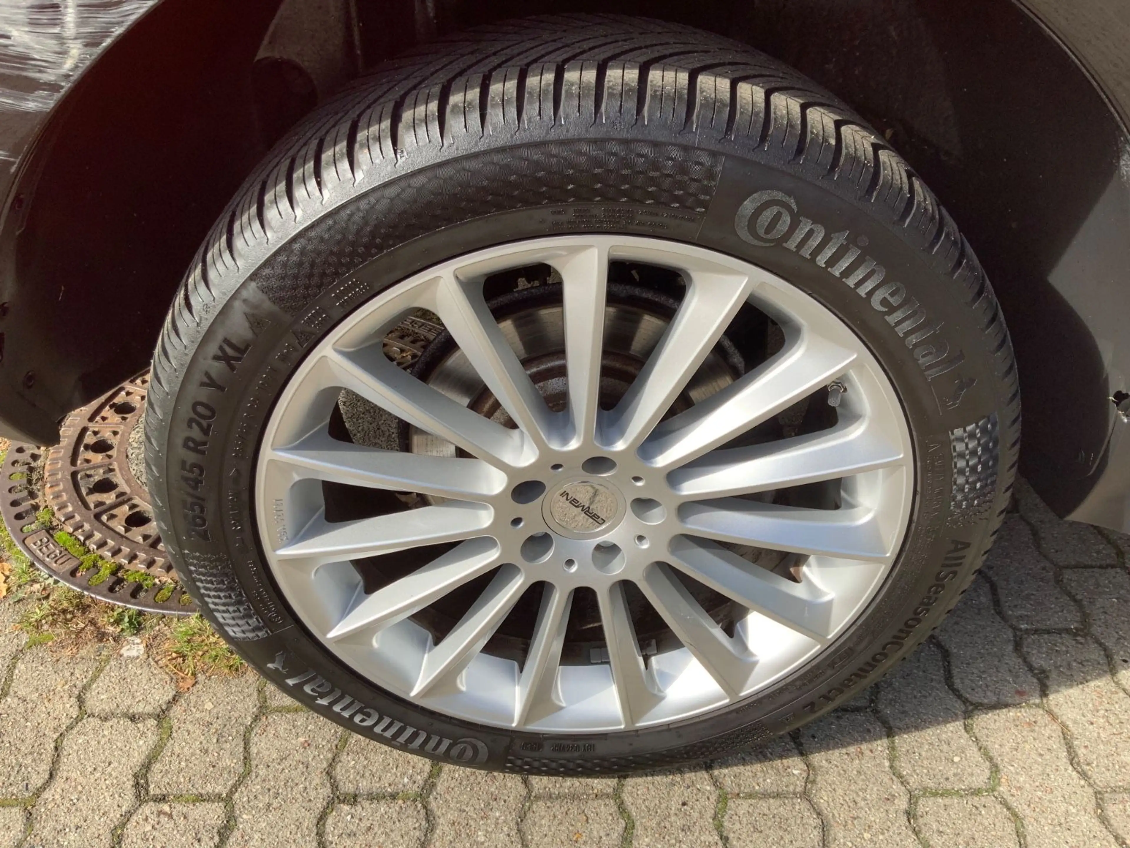 Mercedes-Benz ML 350 CDI BlueTec 4Matic Leder/DisT/AHK/Xen/Kam — photo 34