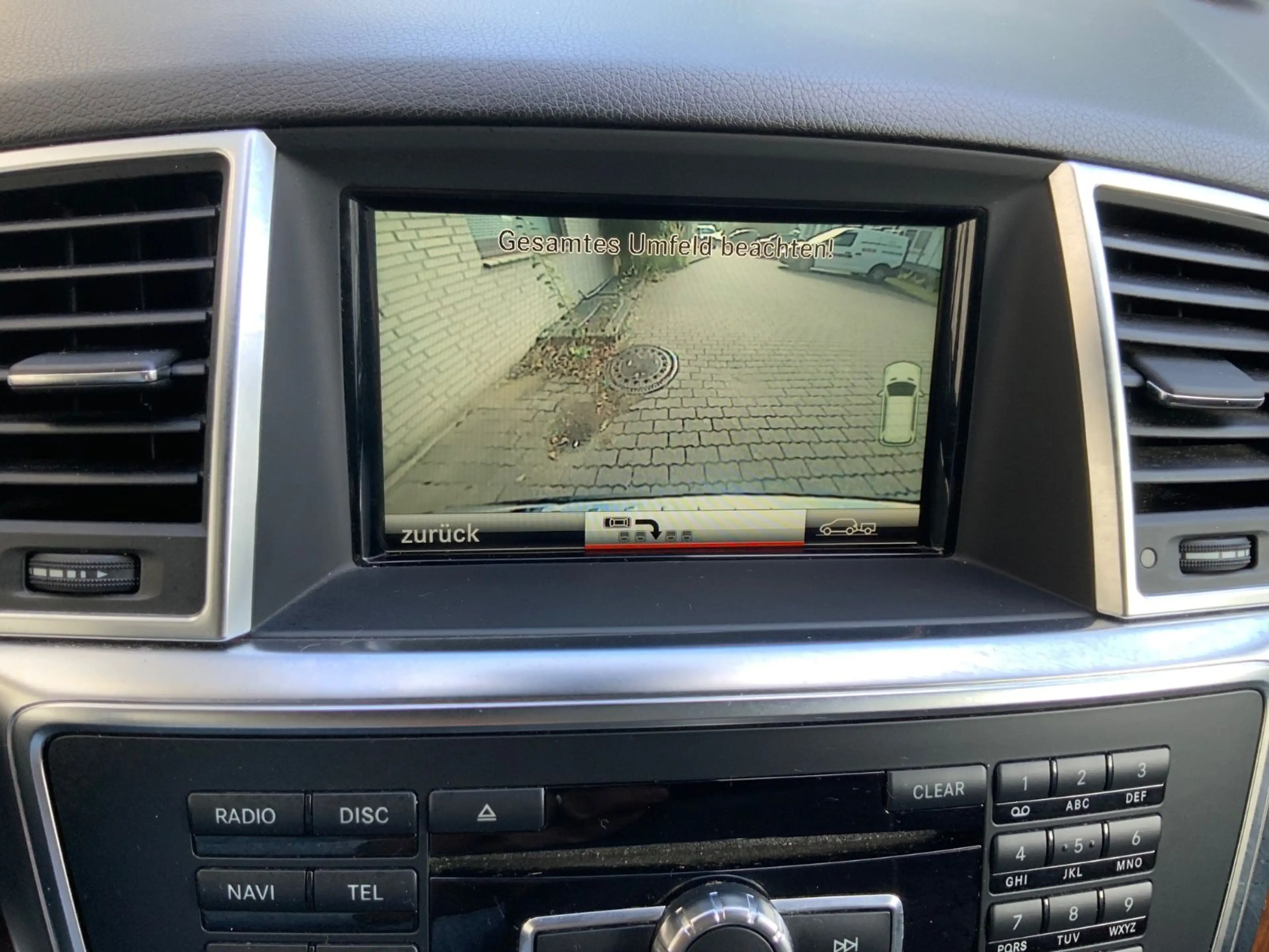 Mercedes-Benz ML 350 CDI BlueTec 4Matic Leder/DisT/AHK/Xen/Kam — photo 26