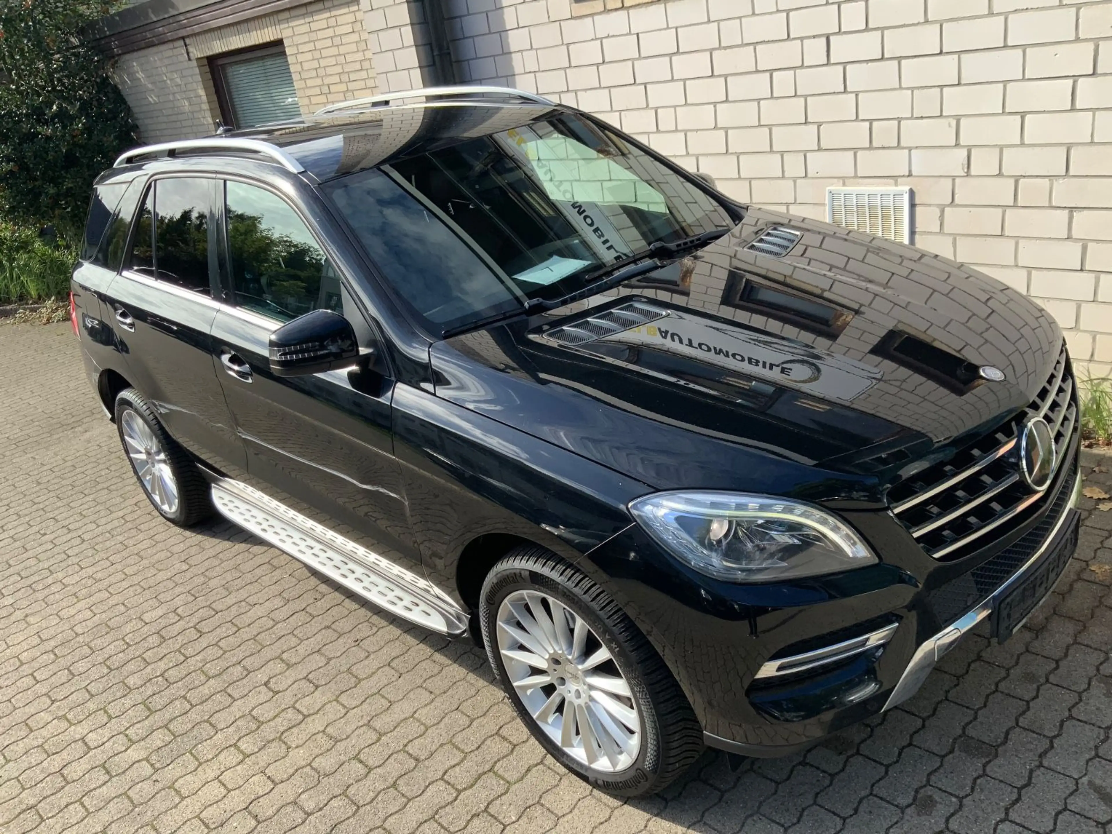 Mercedes-Benz ML 350 CDI BlueTec 4Matic Leder/DisT/AHK/Xen/Kam — photo 38