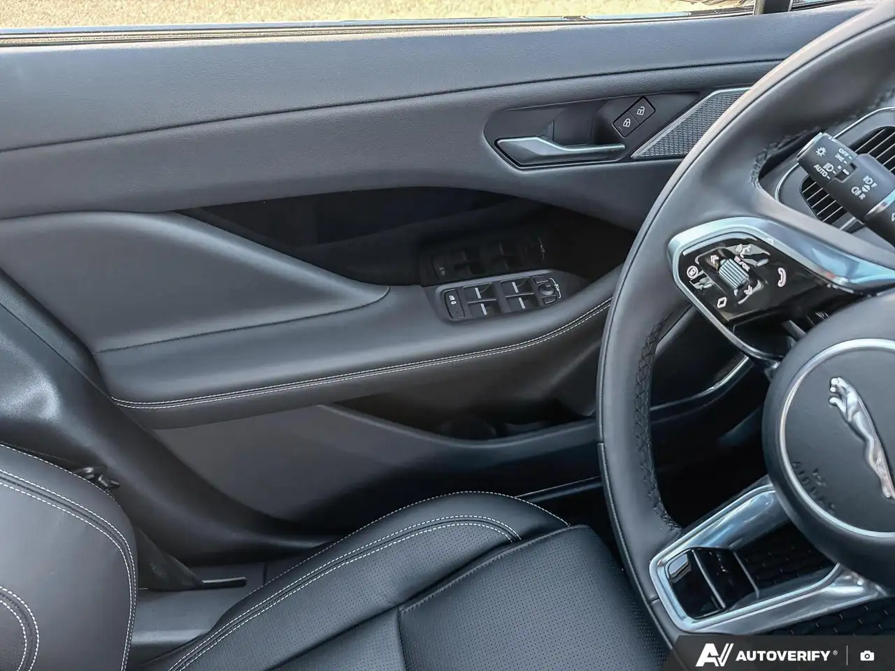 Jaguar I-Pace снимка Jaguar I-Pace