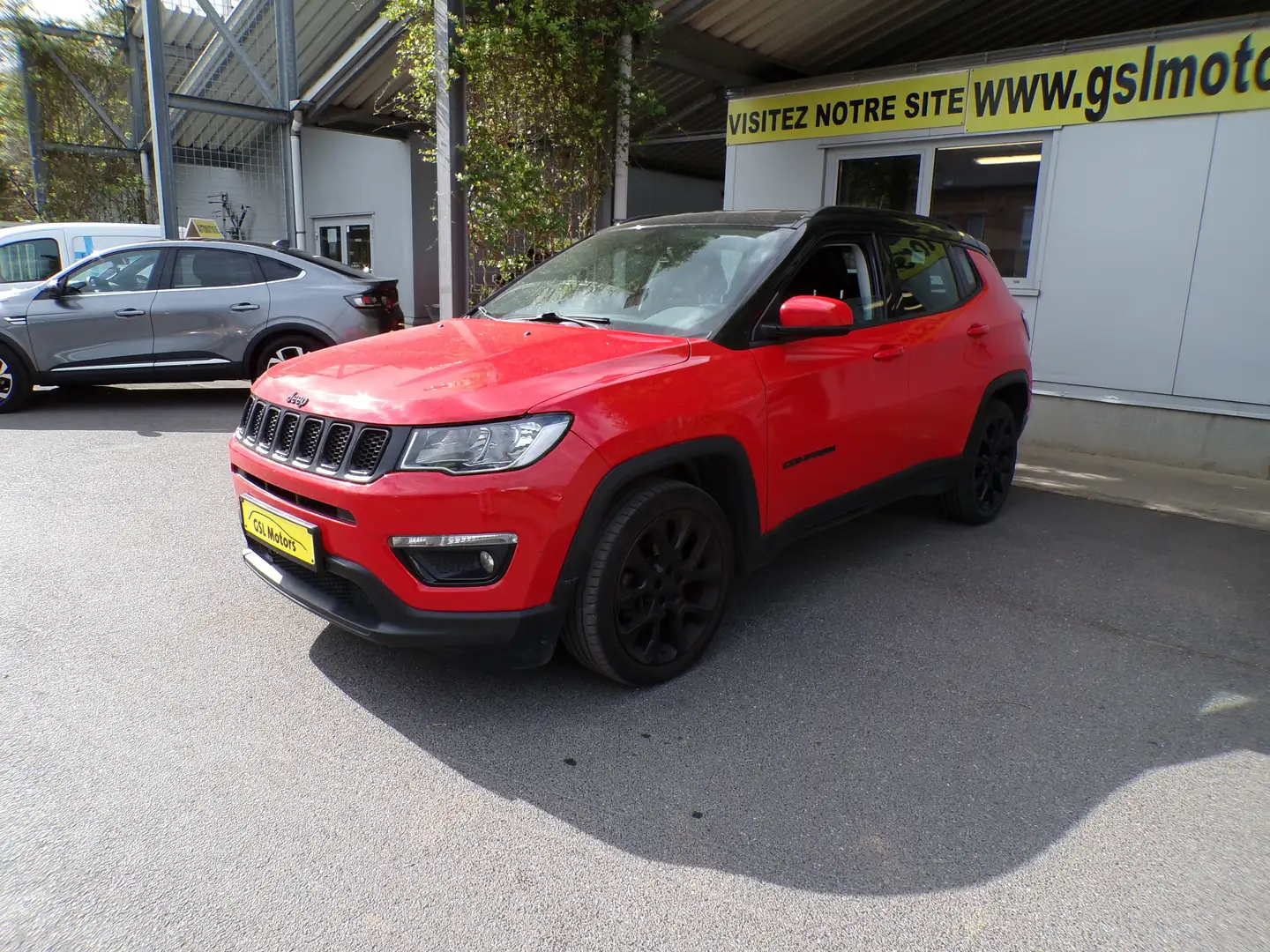 Jeep Compass 1.3Turbo 130cv rouge 03/21 Airco GPS Caméra USB Rouge - 1