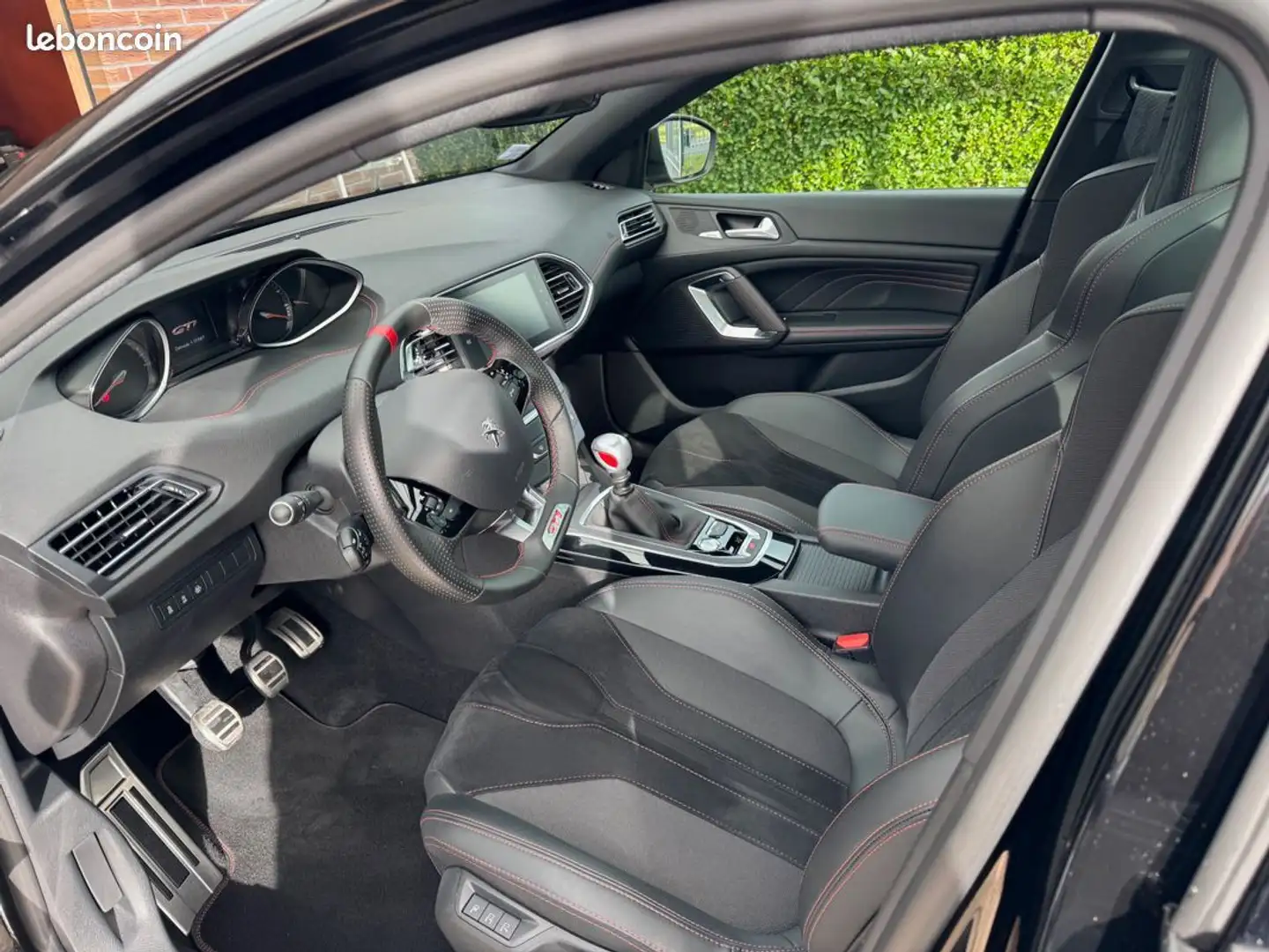 Peugeot 308 gti etat parfait vehicule francais 26 mkm garantie 12 mois toit pano denon side security camera sieges chauffants Noir - 2