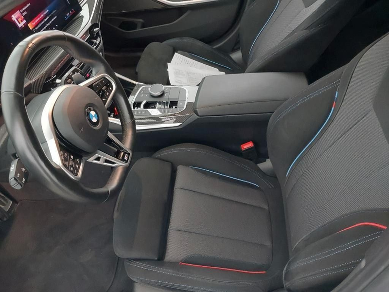 BMW 320 d xDrive Touring M Sport ACC H&K adpt.LED HuD — photo 9
