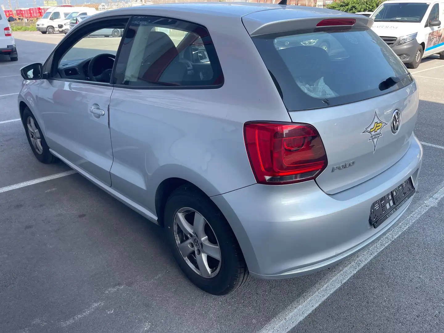 Volkswagen Polo Trendline Grau - 2