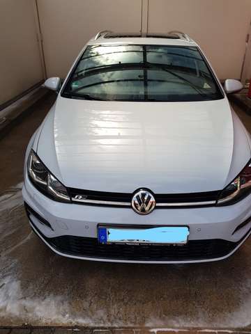 Imagine Volkswagen Golf Variant Golf Variant 2.0 TDI SCR DSG IQ.DRIVE