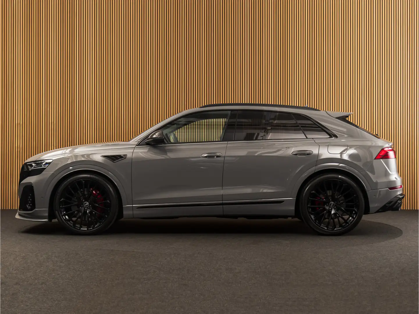 Audi Q8 60 TFSI e quattro ABT-577pk-23"-MASSAGE-PANO Grijs - 2