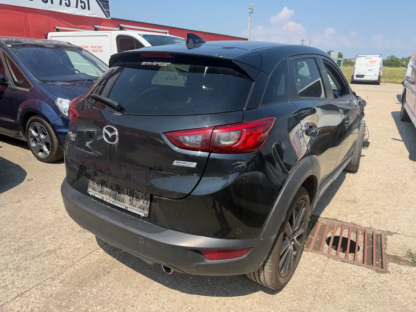 Mazda CX-3 CX-3 CD105 AWD Revolution Top Revolution Top Schwarz - 2