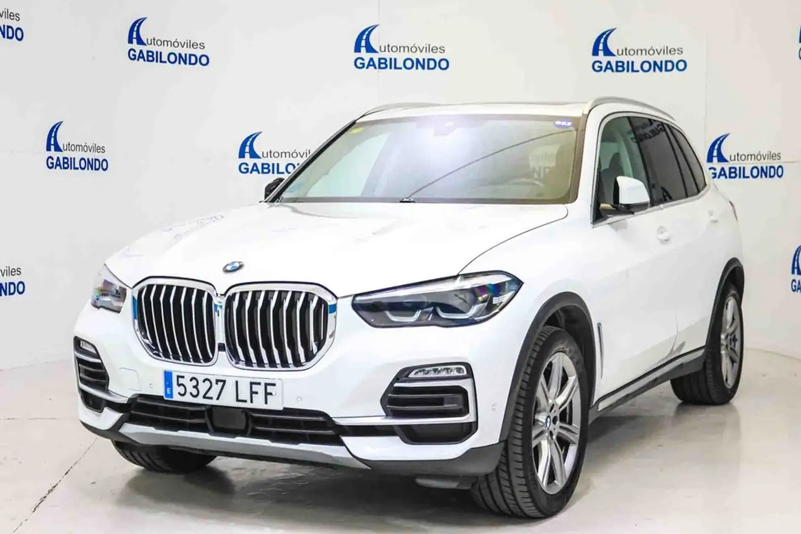 BMW X5 xDrive30d Geel - 1