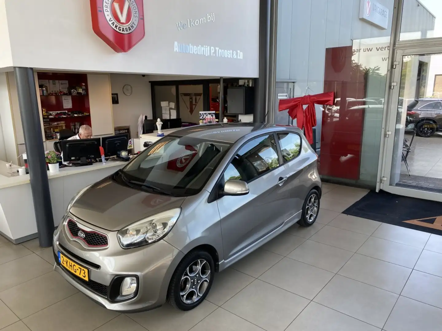 Kia Picanto 1.0 CVVT ISG Plus Pack,5 Zits,Airco.Elektrischpakk Grigio - 2