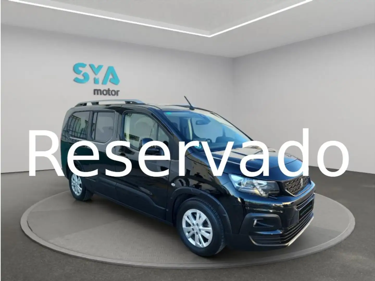 Peugeot Rifter 1.2 PureTech S&S Standard Active 110 Grau - 1