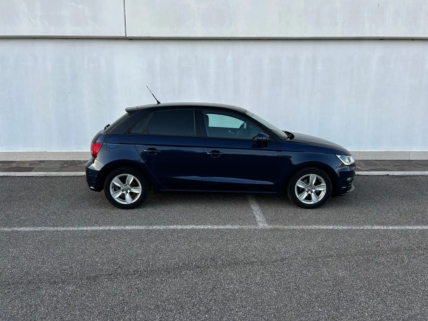 Audi A1 Sportback 1.0 tfsi 82cv - 2