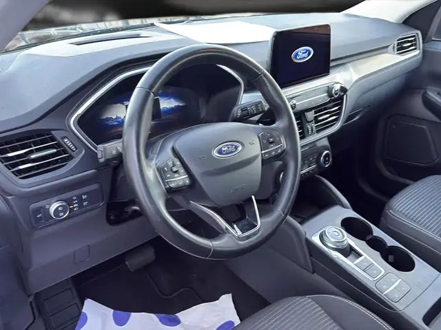 Ford Kuga view 14