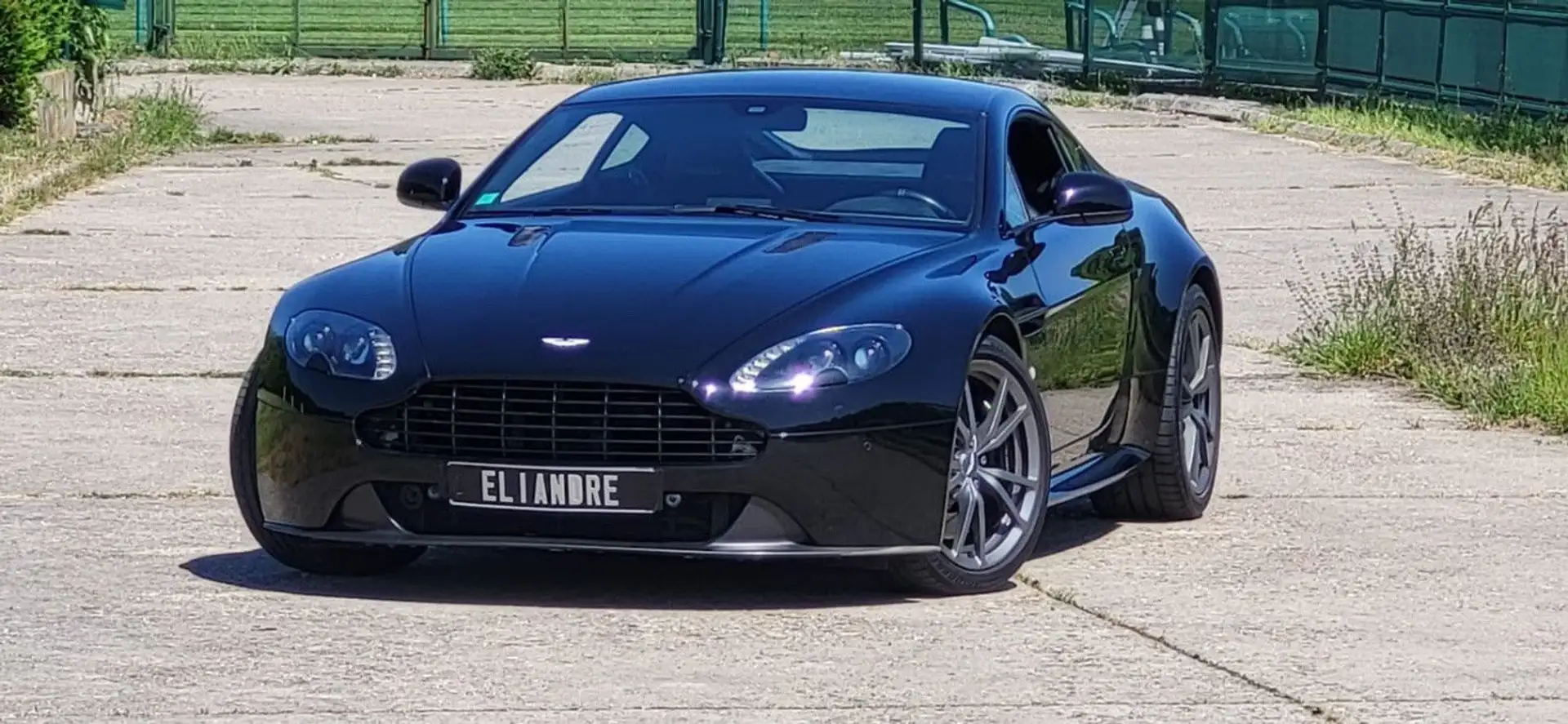 Aston Martin Vantage N430 - 1