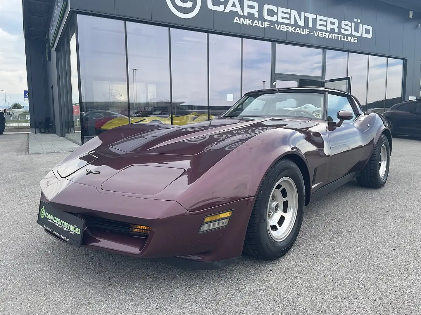 Chevrolet Corvette C3 Stingray 5,7L V8 (L81) Rot - 1