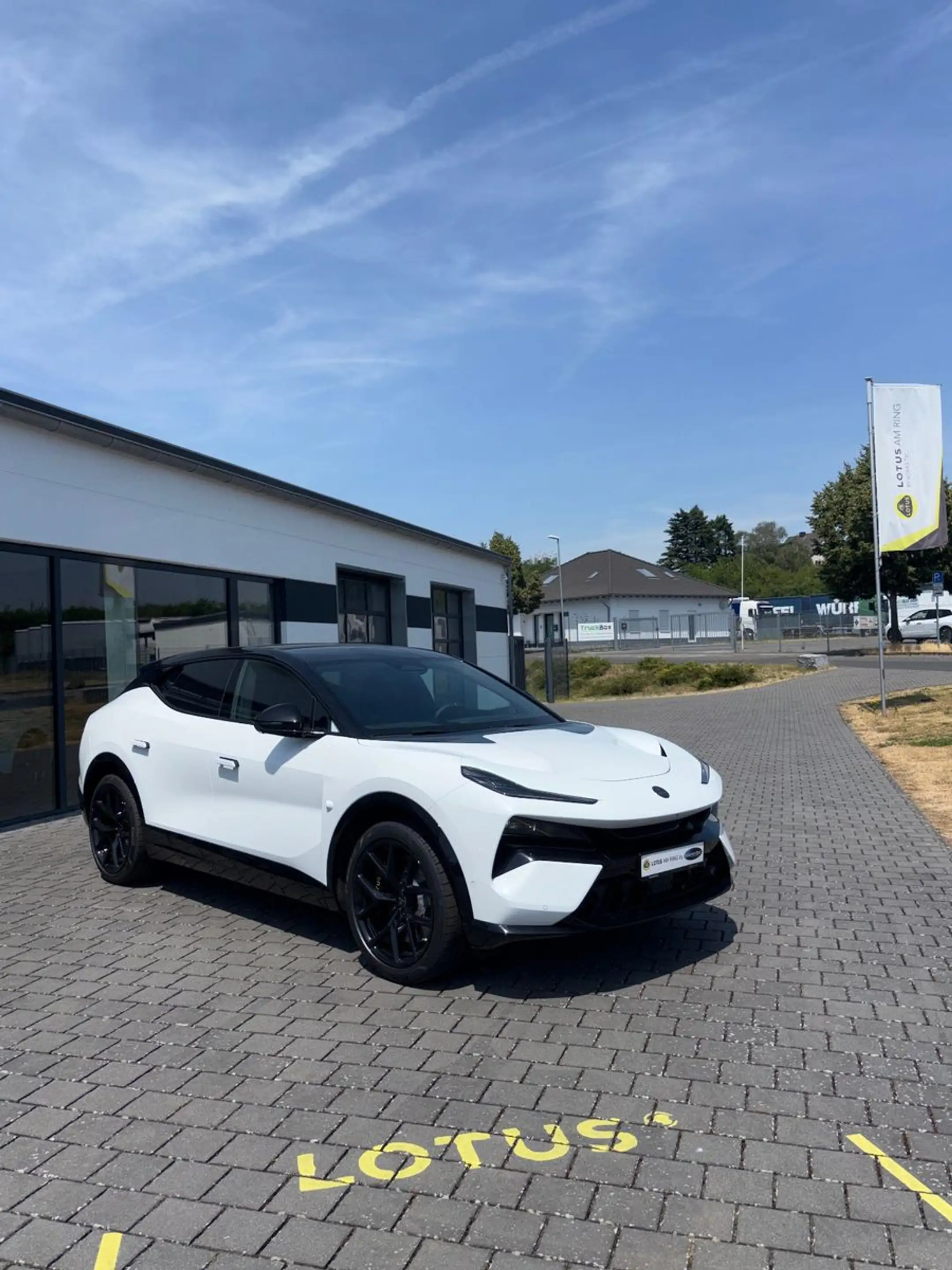 Lotus Eletre 600 GT SE *HWA,Glasdach,KEF,Komfort Sitze — photo 3