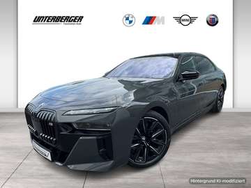 M760e xDrive M Performance Paket-Klima Akustik Pak