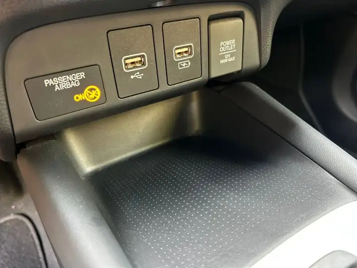 Honda Jazz 1.5i-MMD ADVANCE 2025, foto 39