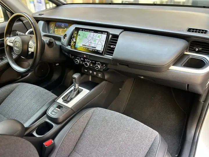 Honda Jazz 1.5i-MMD ADVANCE 2025, foto 28