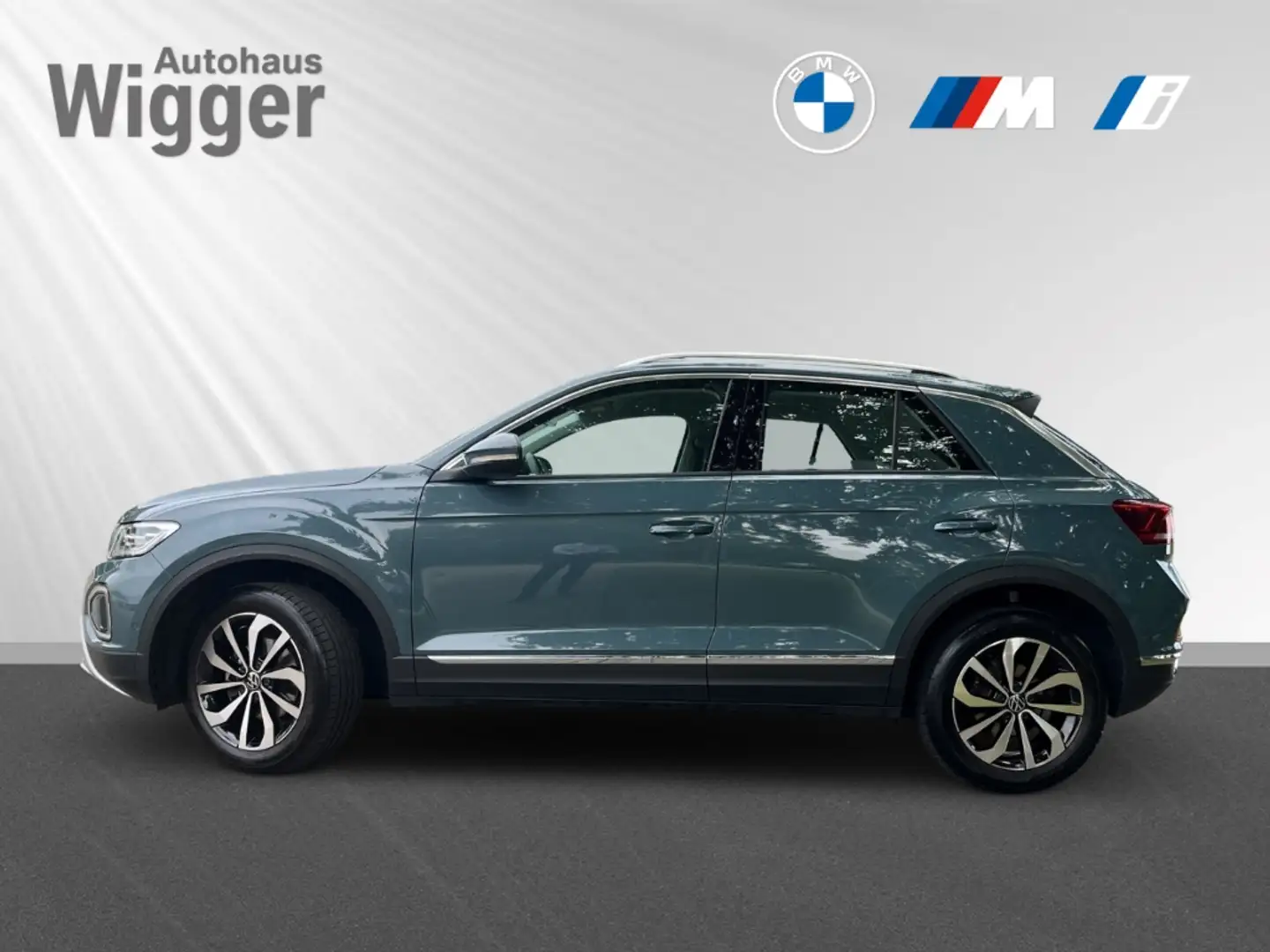 Volkswagen T-Roc Style 1.5 TSI/AHK/Navigation/LED/ACC Синій - 2
