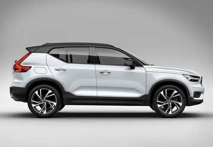 Volvo XC40 T2 Inscription aut 2022, foto 28