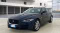 Jaguar XE 2.0d Prestige Business edition awd 180cv auto Bleu - thumbnail 1