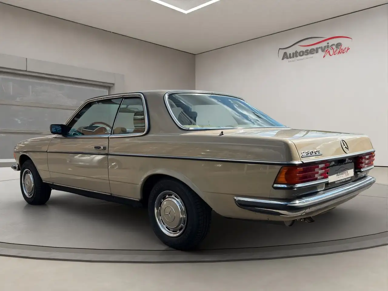 Mercedes-Benz 230 CE Coupe Bj - 1981, foto 3