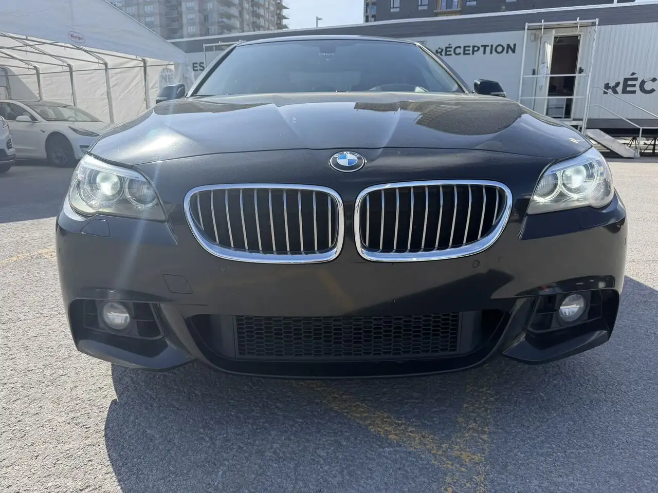 BMW 5 Series снимка BMW 5 Series