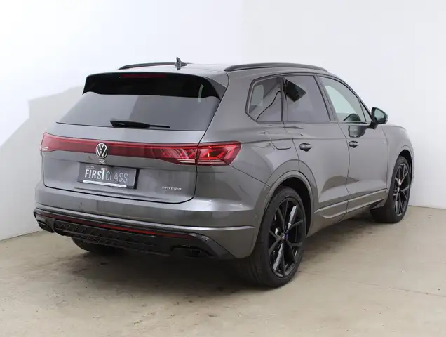 Volkswagen Touareg R eHybrid TSI 4M. Final Edition Ansicht 14