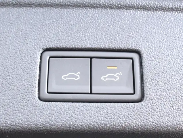 Volkswagen Touareg R eHybrid TSI 4M. Final Edition Ansicht 16