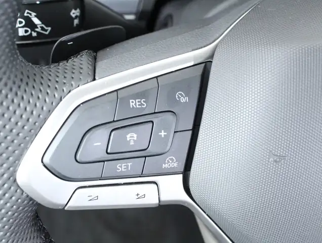 Volkswagen Touareg R eHybrid TSI 4M. Final Edition Ansicht 6