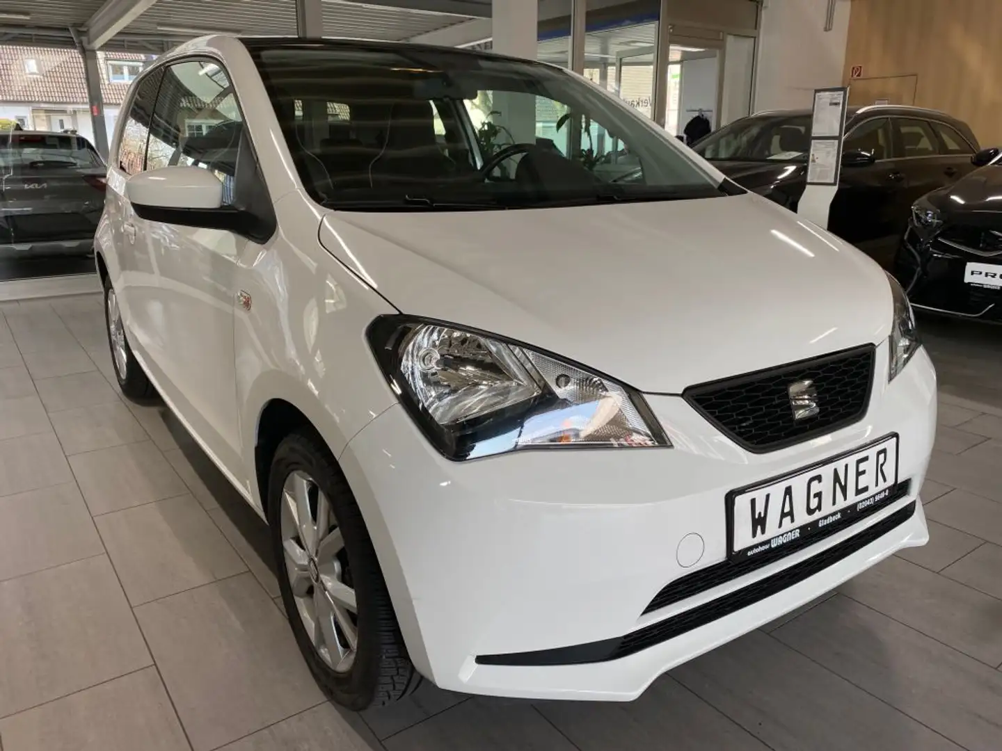 SEAT Mii 1.0 Chic Wit - 1