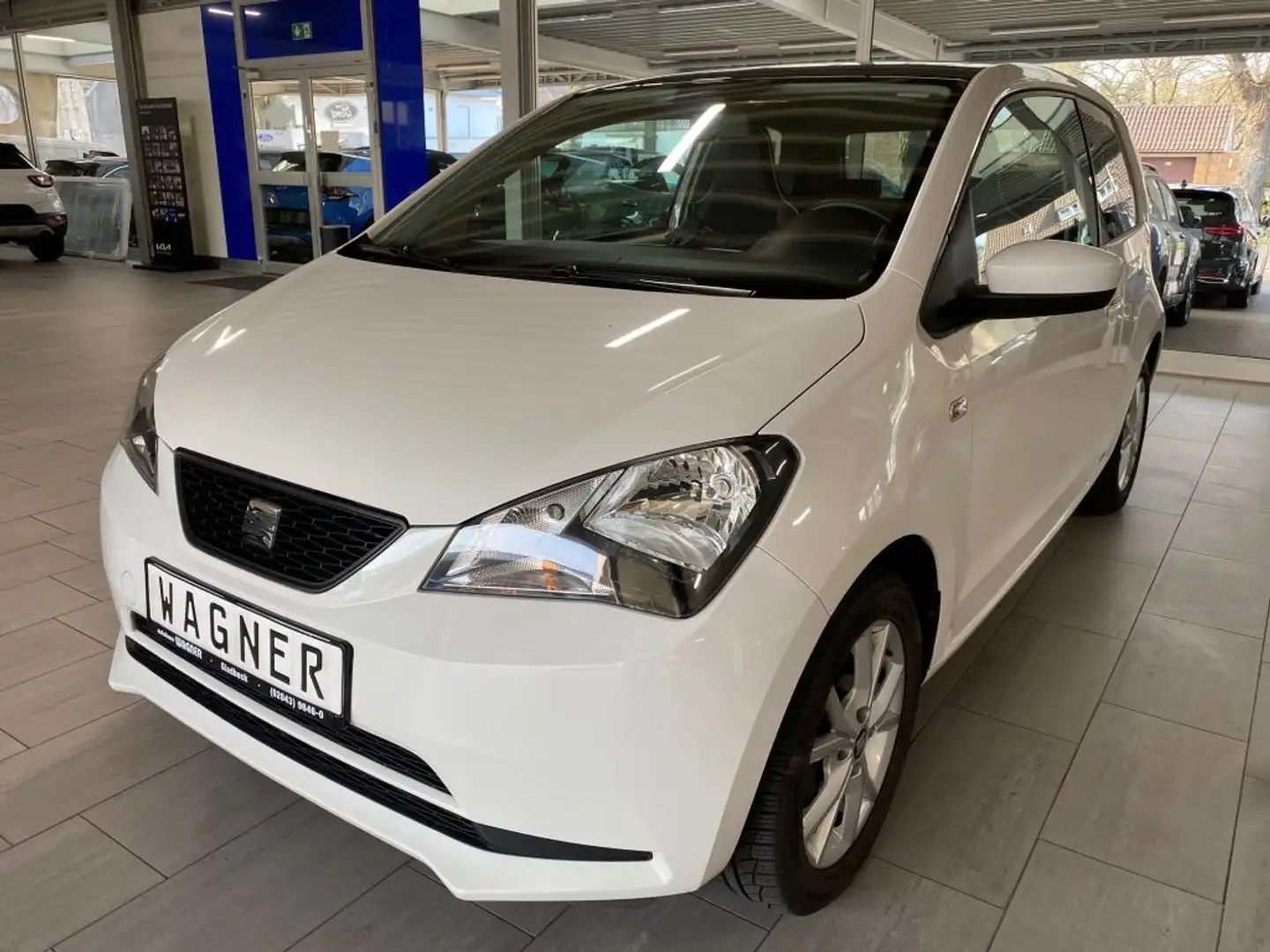 SEAT Mii 1.0 Chic Wit - 2
