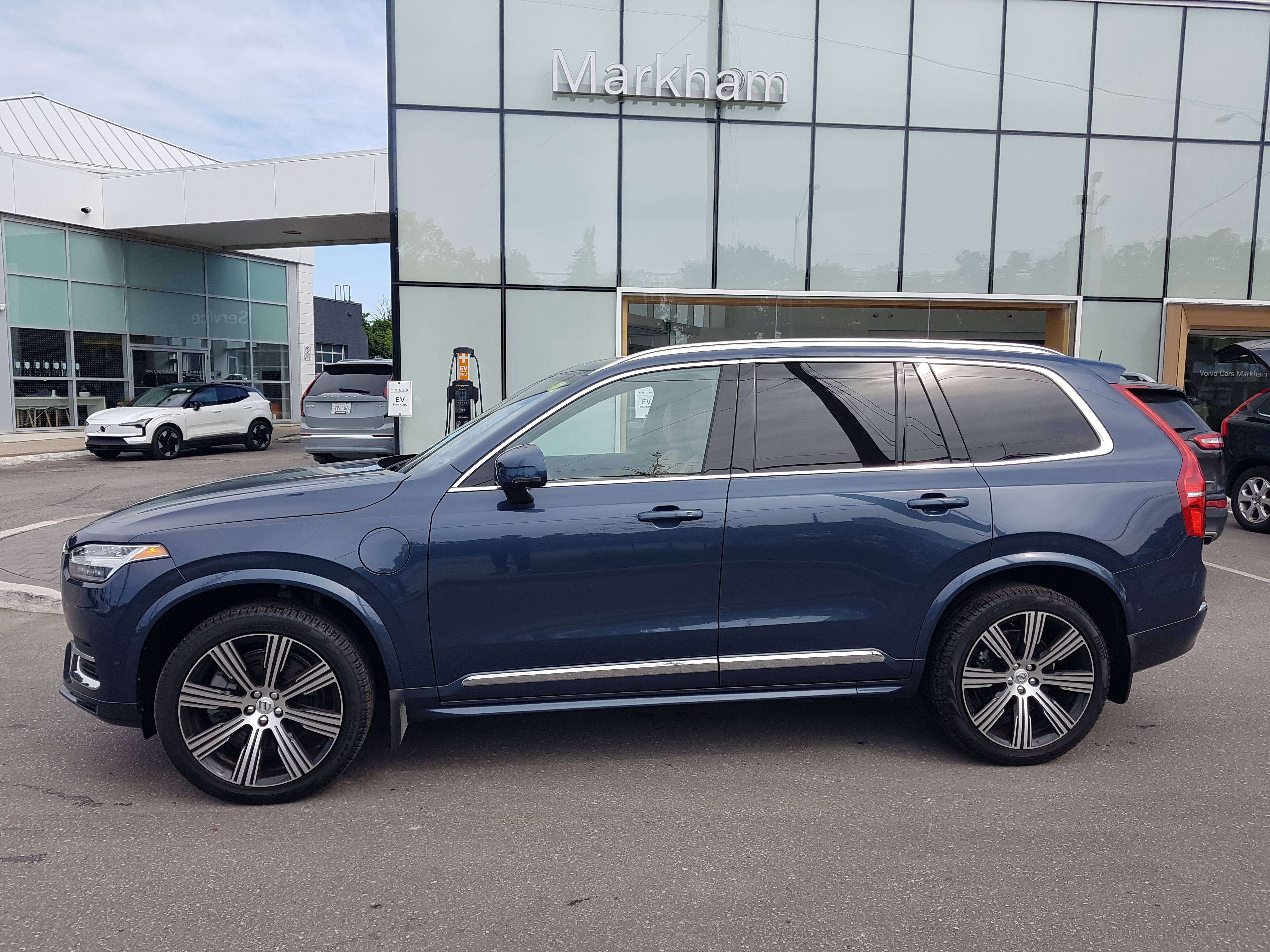 2025 Volvo XC90 T8 AWD Ultra Bright Theme 7-Seater — снимка 1