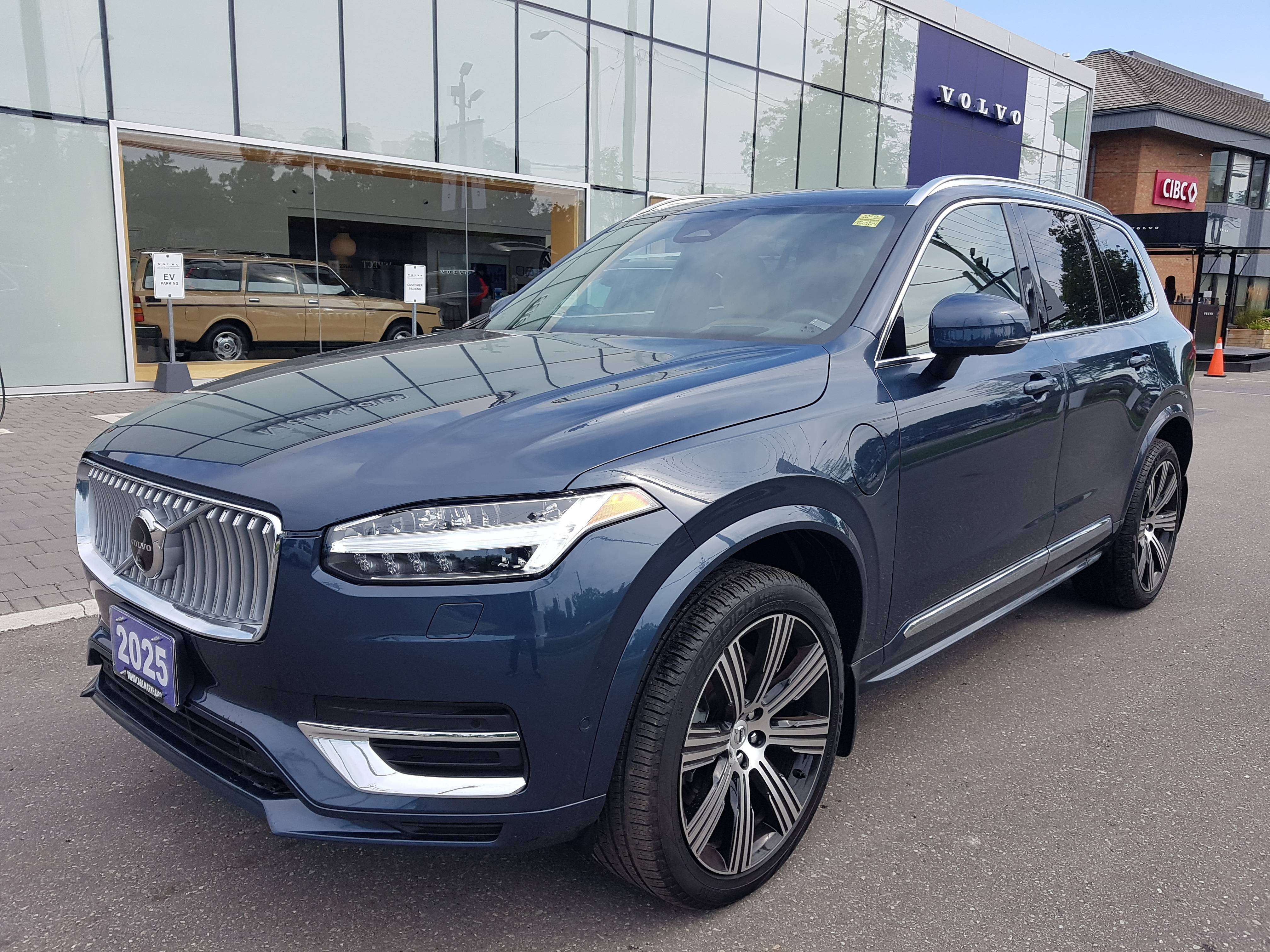 2025 Volvo XC90 T8 AWD Ultra Bright Theme 7-Seater — снимка 1