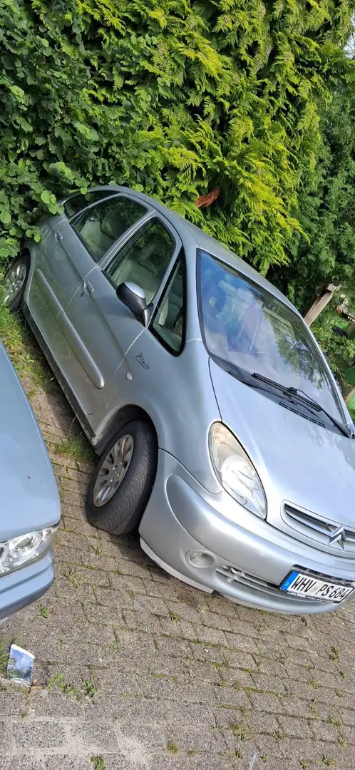 Citroen Xsara Picasso 1.8i Exclusive - 2