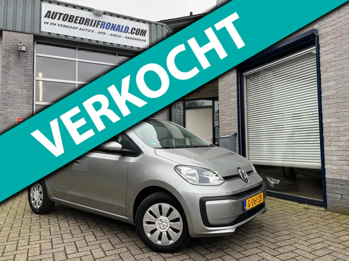 Volkswagen up! 1.0 BMT move up! NL.Auto/Cruise control/Airco/Elc. Grijs - 1