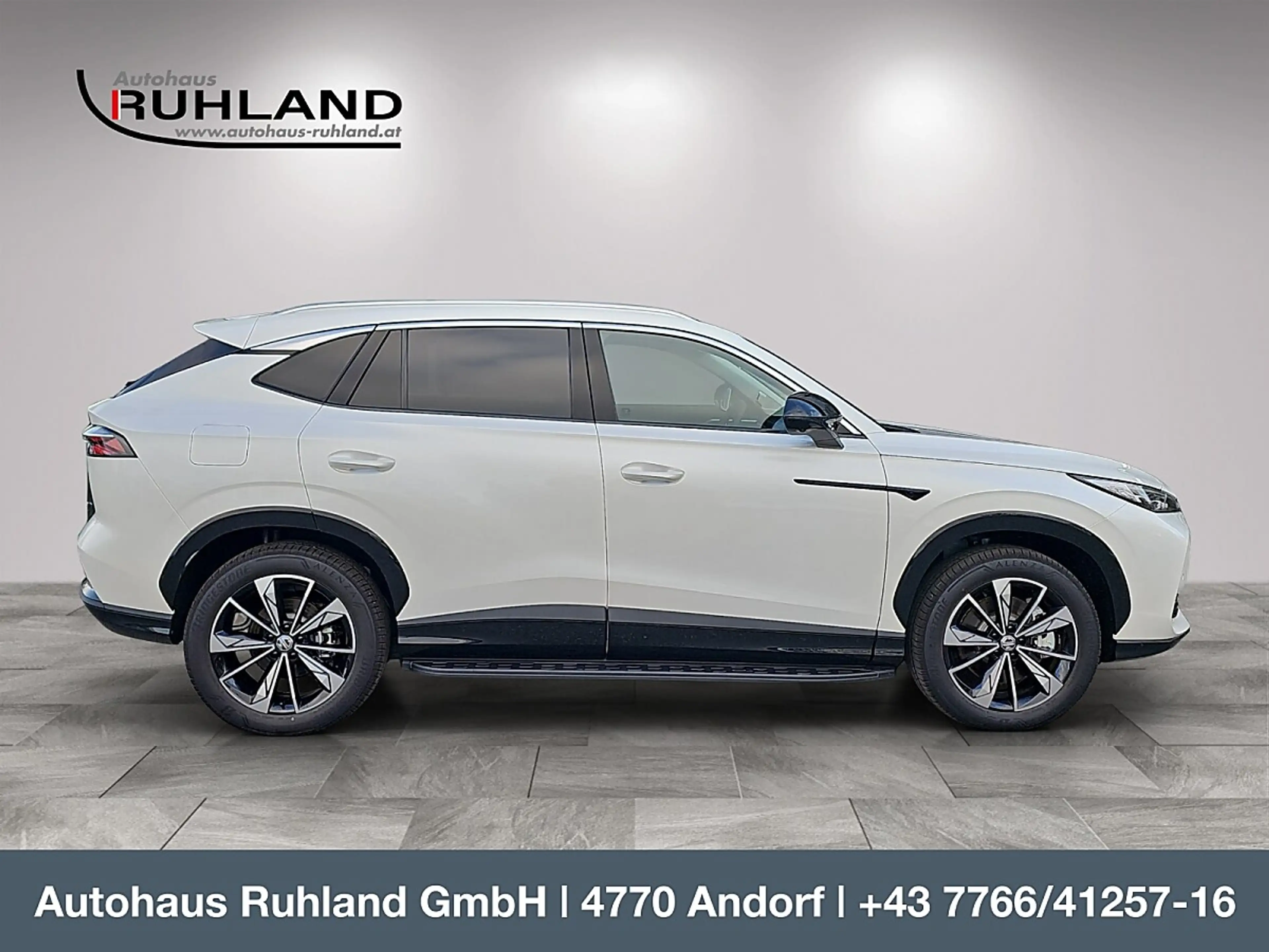 MG HS PHEV+ Luxury 21,4kWh Aut. *Winterkompletträder ... — photo 7