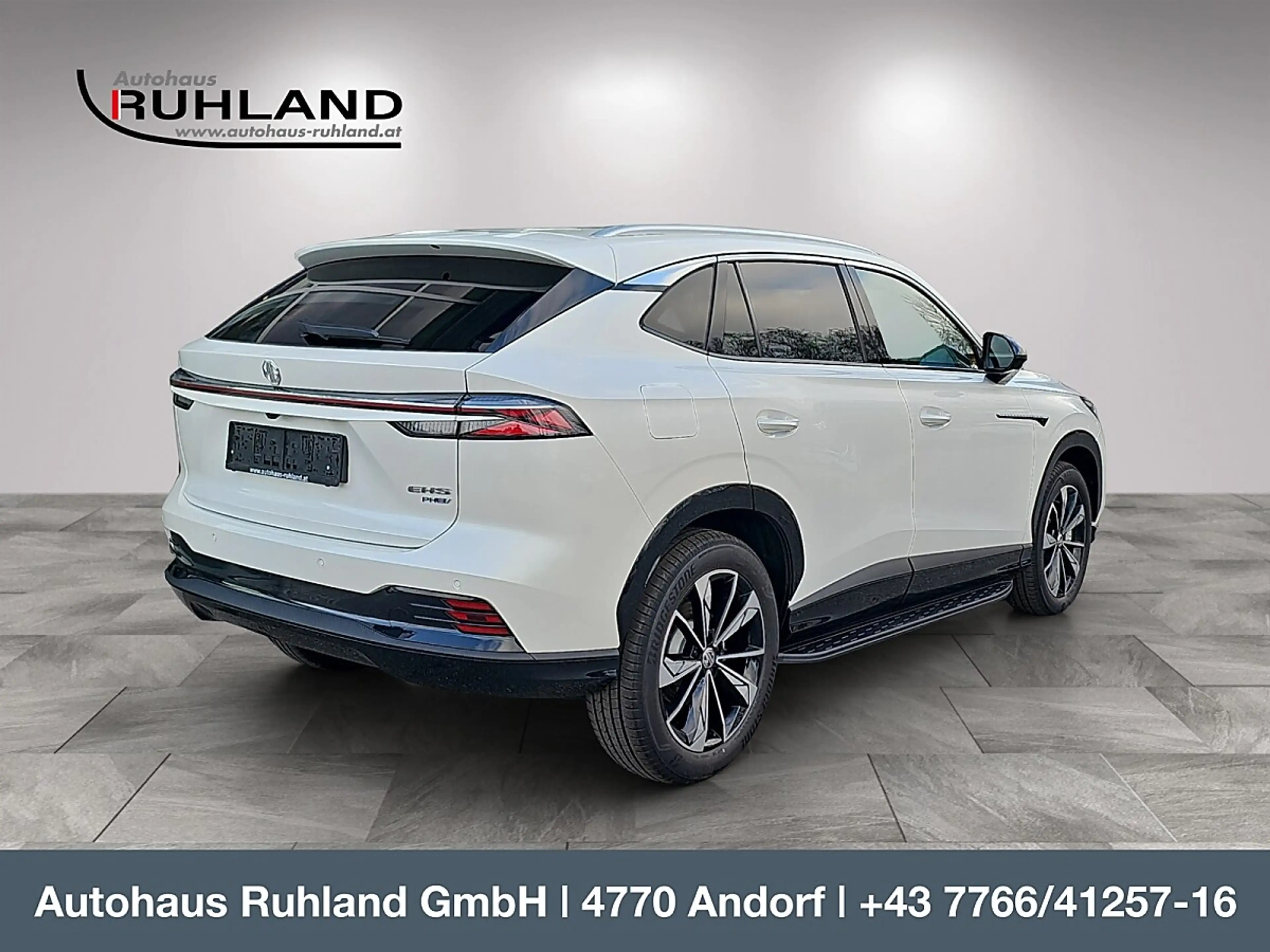 MG HS PHEV+ Luxury 21,4kWh Aut. *Winterkompletträder ... — photo 8