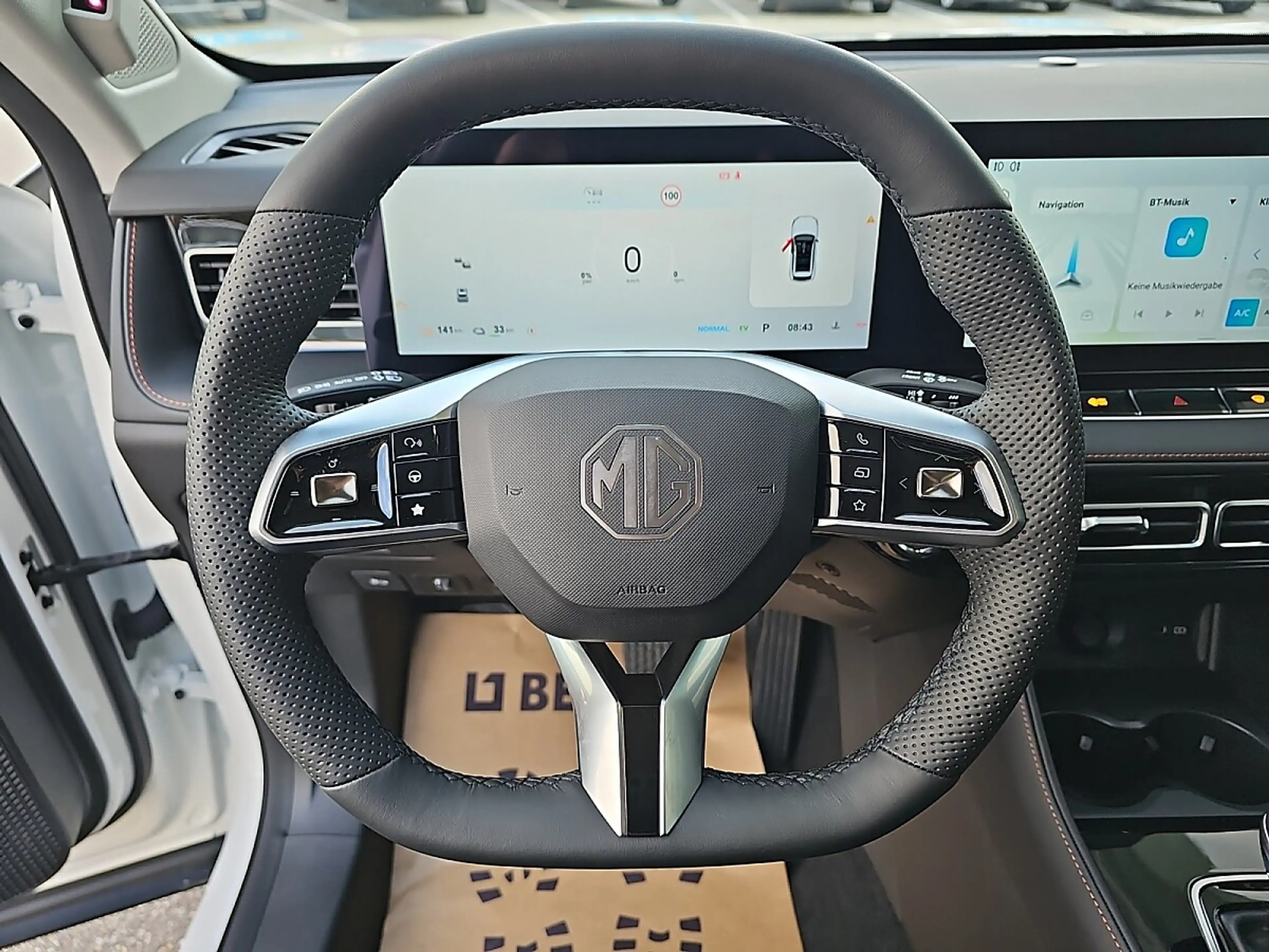 MG HS PHEV+ Luxury 21,4kWh Aut. *Winterkompletträder ... — photo 12