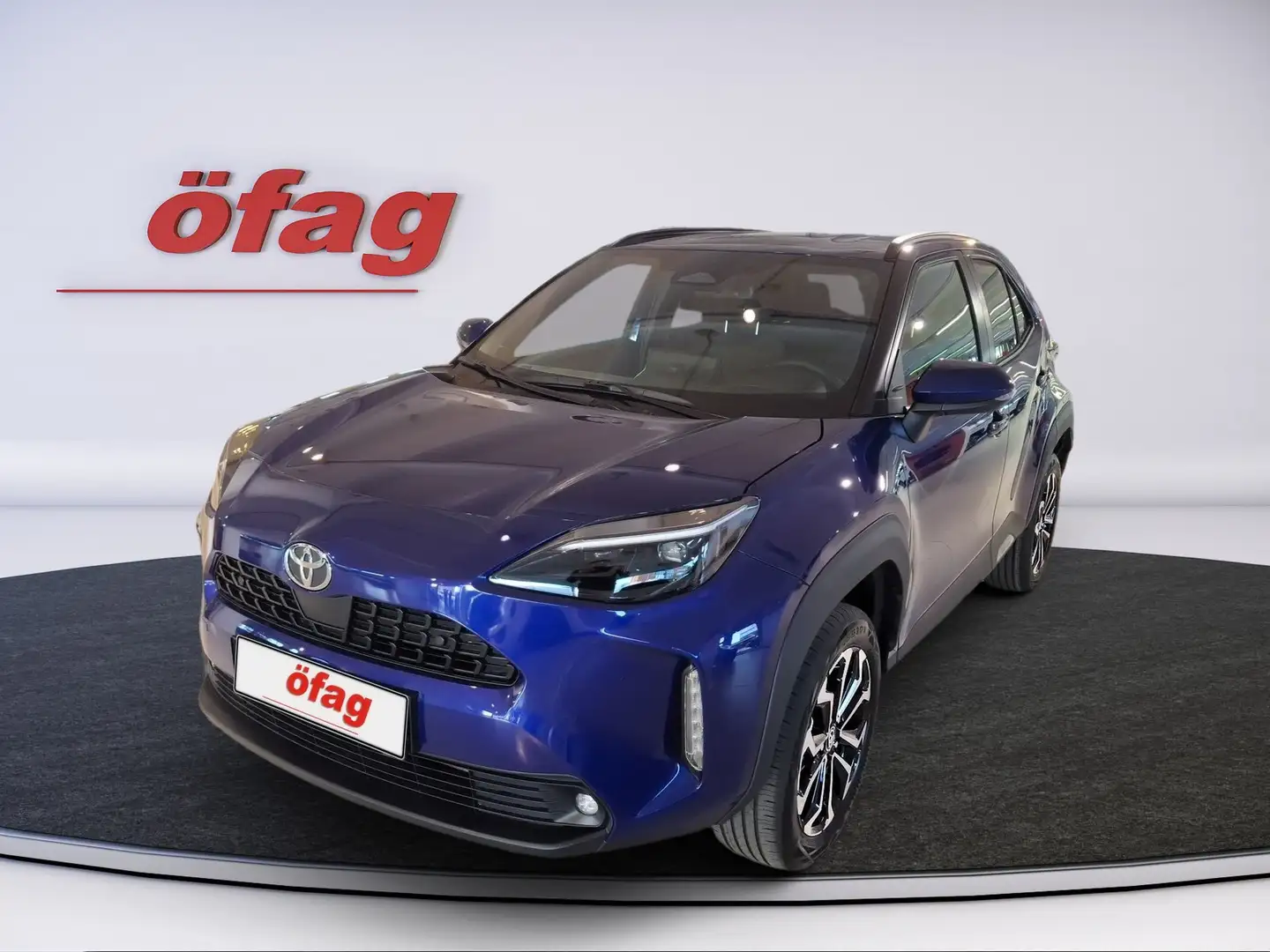 Toyota Yaris Cross 1.5 VVT-i Hybrid Active Drive Aut. Blau - 2