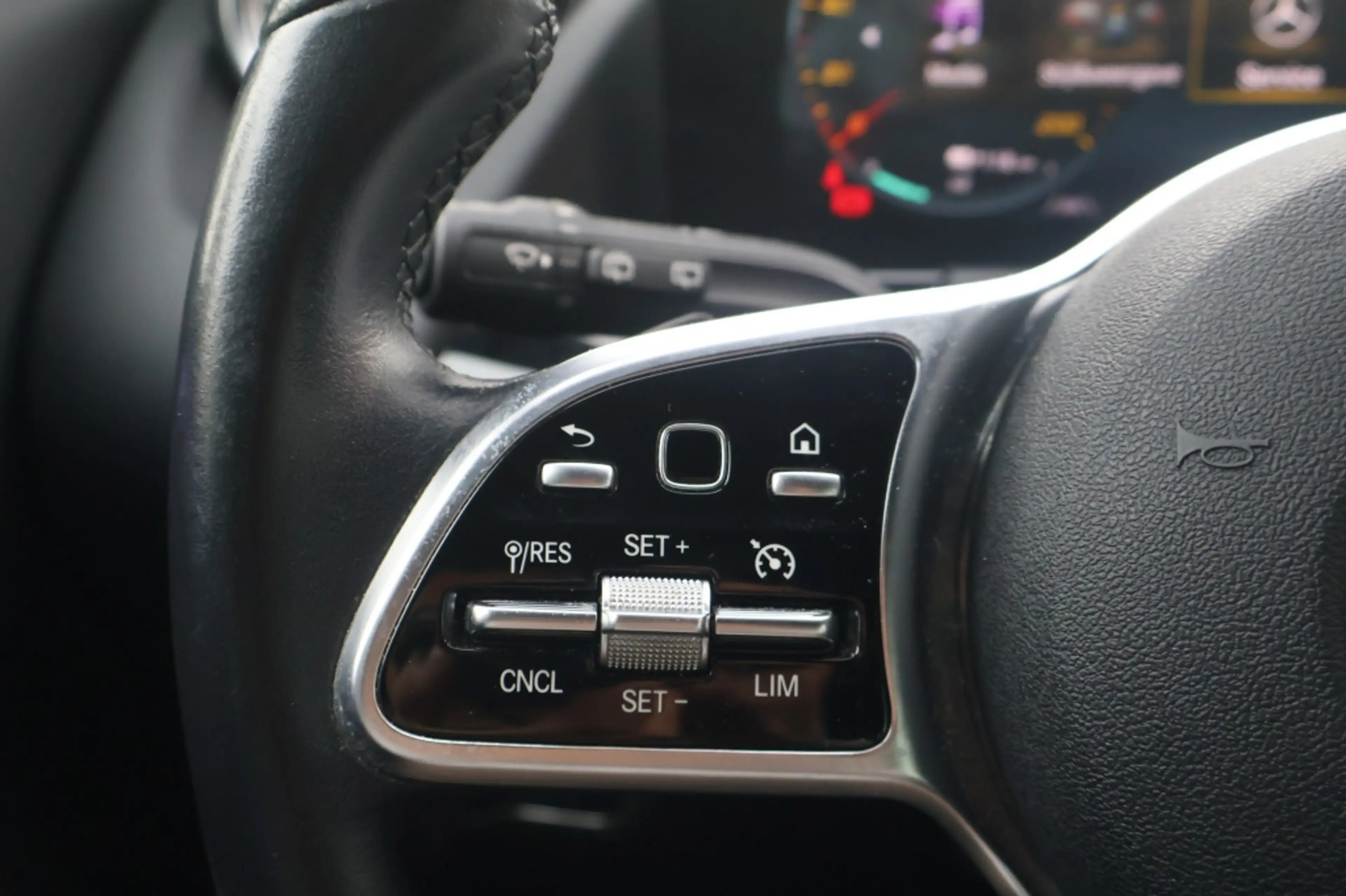Mercedes-Benz EQA 250 190pk Business Solution Luxury SoH 95% I Cruise I — photo 12